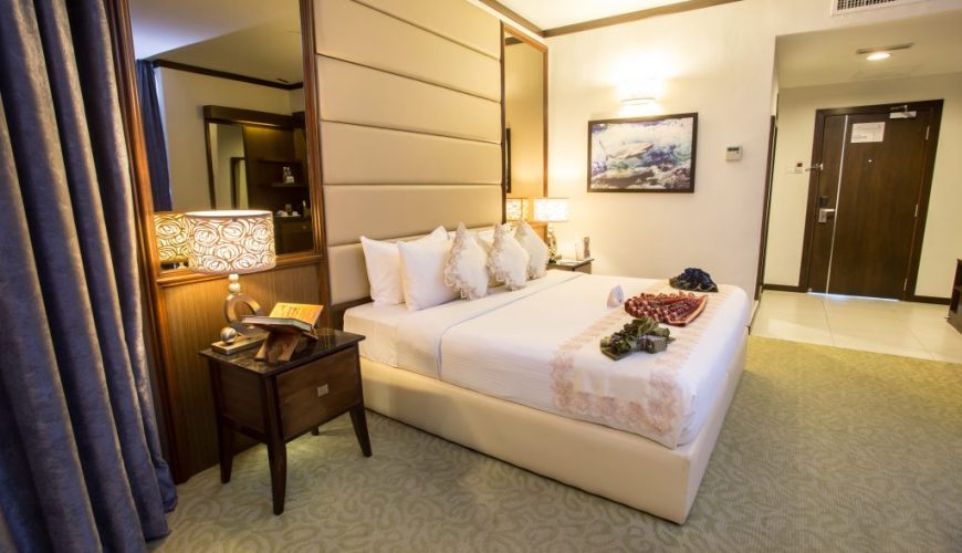 Executive (With Breakfast)