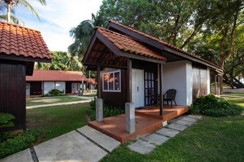 Beach Chalet Seaview
