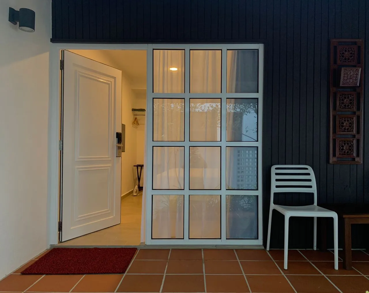 Courtyard Chalet