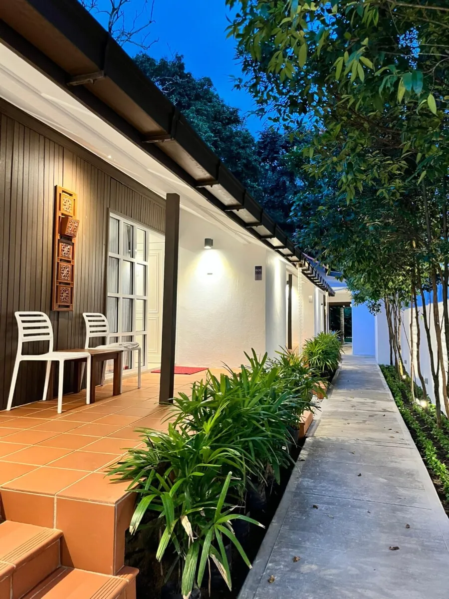 Courtyard Chalet