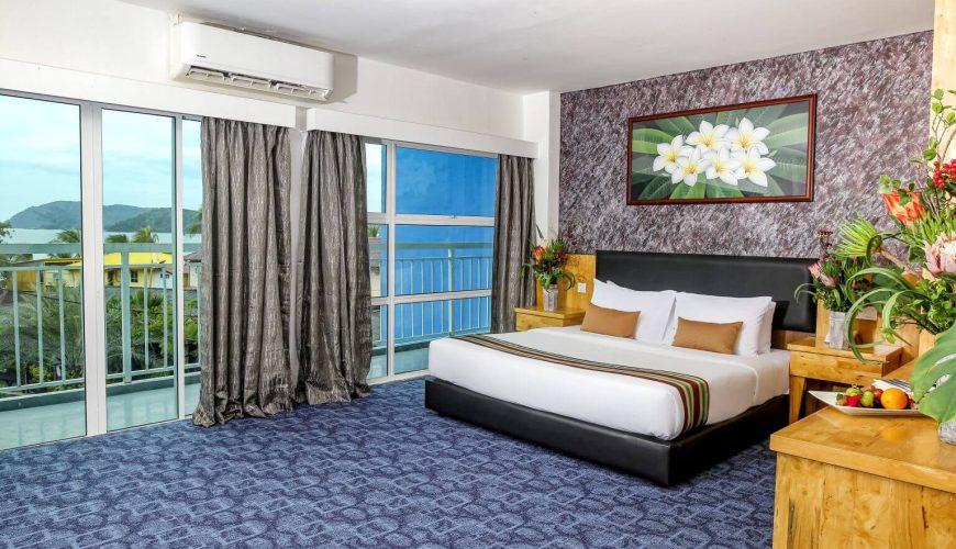 Suite Room with Balcony
