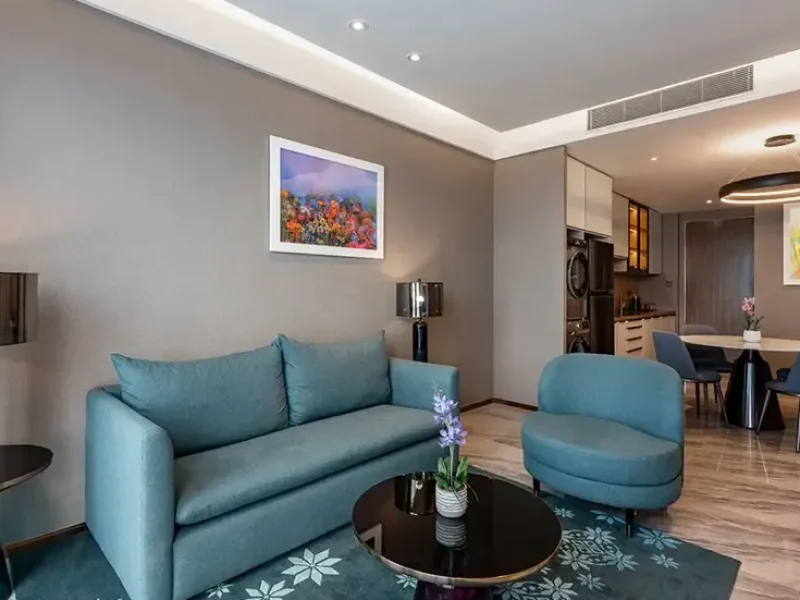 2 Bedroom Suite (Twin Tower View)