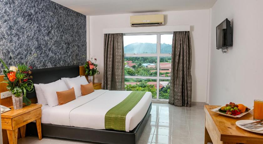 Deluxe Room with Balcony