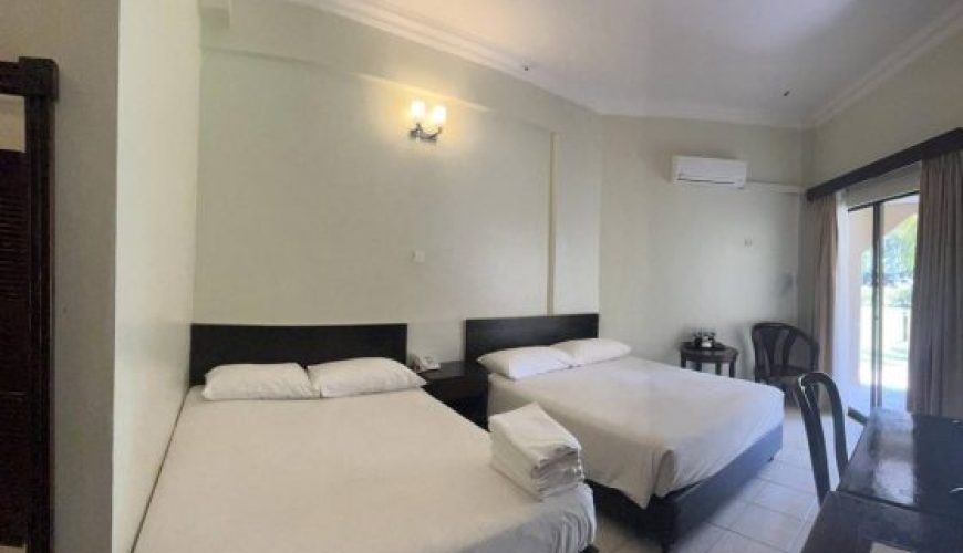 Terrace Room (Quad Garden)