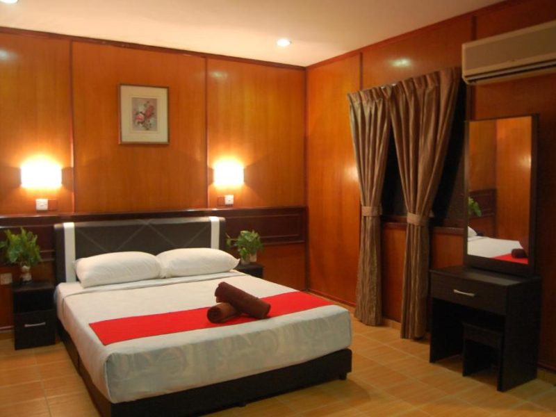 Standard Chalet