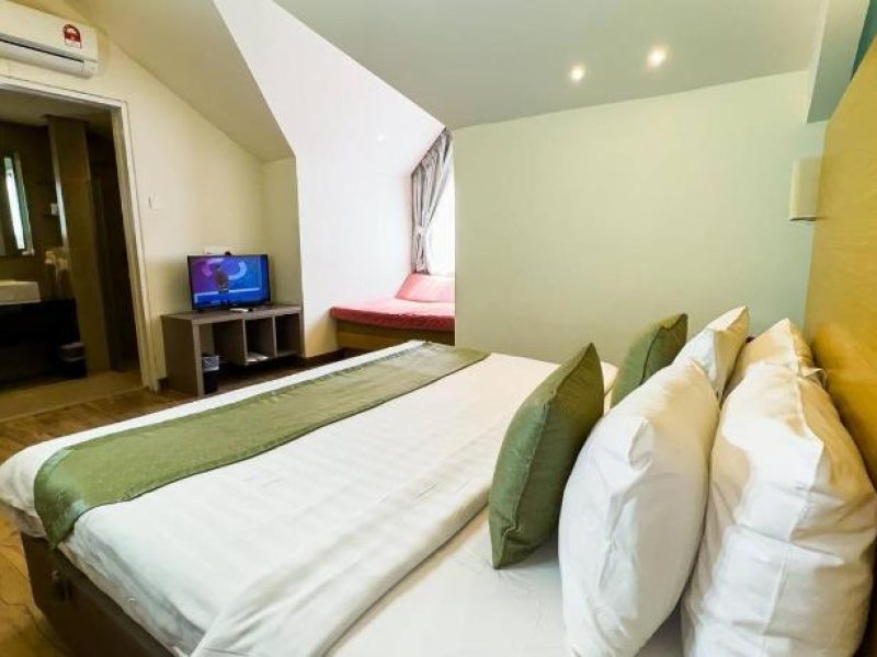 Deluxe Loft