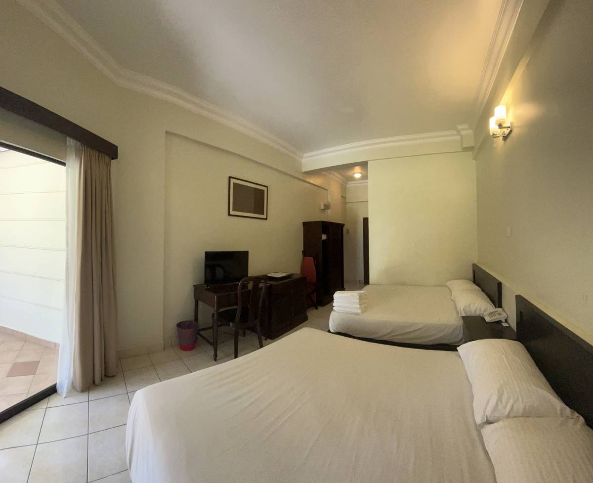 Terrace Room (Quad Garden)