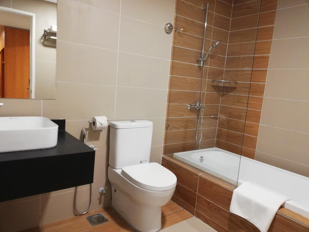 Business King Suite (With Breakfast)