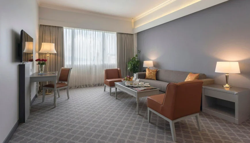 Executive Suite King (with 2 Breakfast)