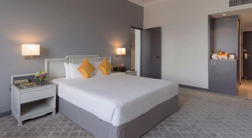 Executive Suite King (with 2 Breakfast)