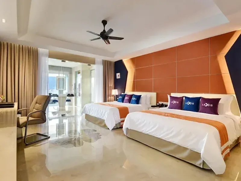 Executive Pool Suite
