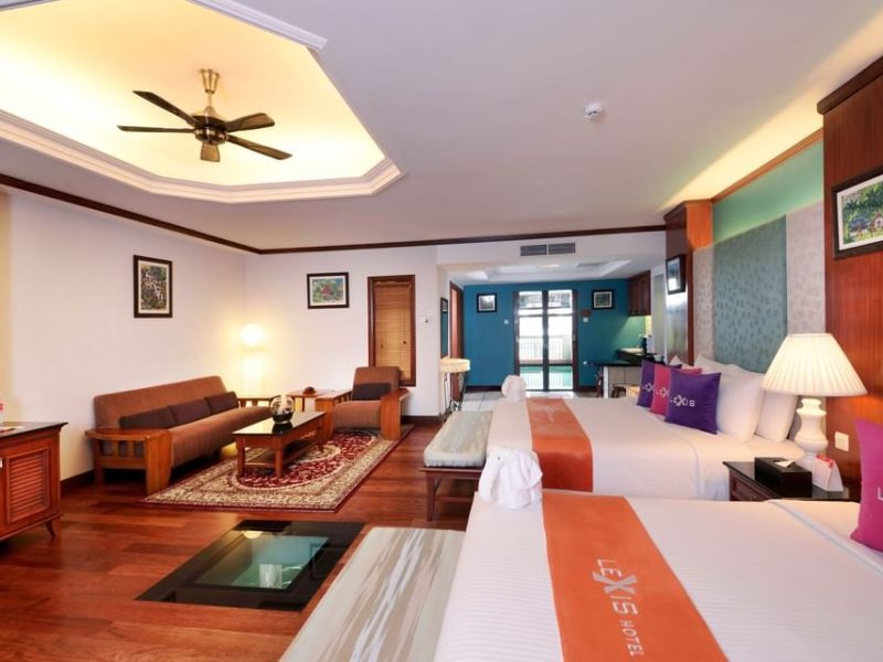 Grand Pool Villa (Upper/Lower Units)