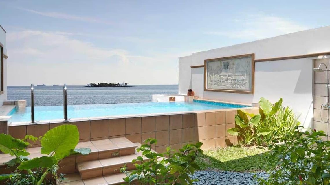 Grand Pool Villa (Upper/Lower Units)