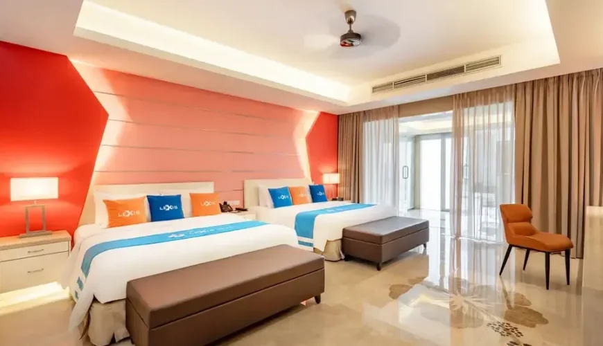 Premium Pool Villa (Beachside)