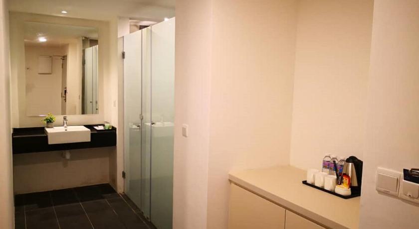 Deluxe Triple Suite