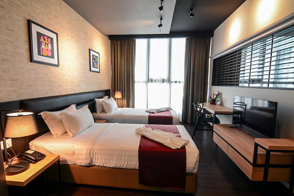 Deluxe Suite