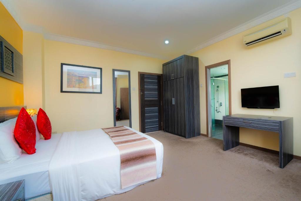 Deluxe Suite Hillview (with Breakfast)