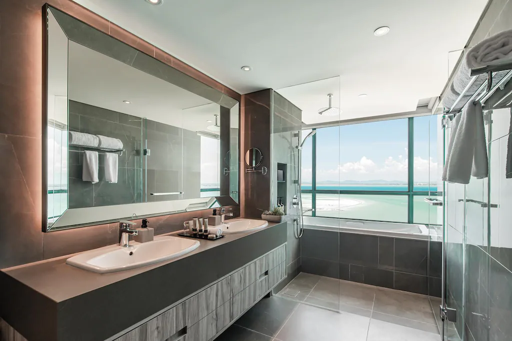2 Bedroom Premier Seaview