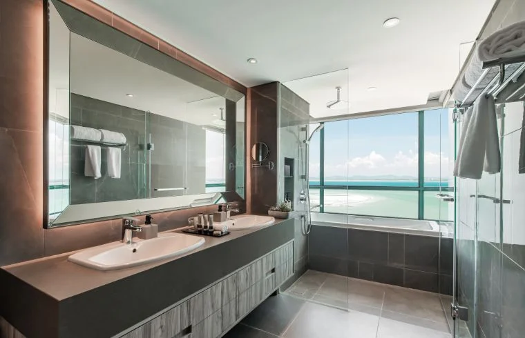 1 Bedroom Premier Seaview