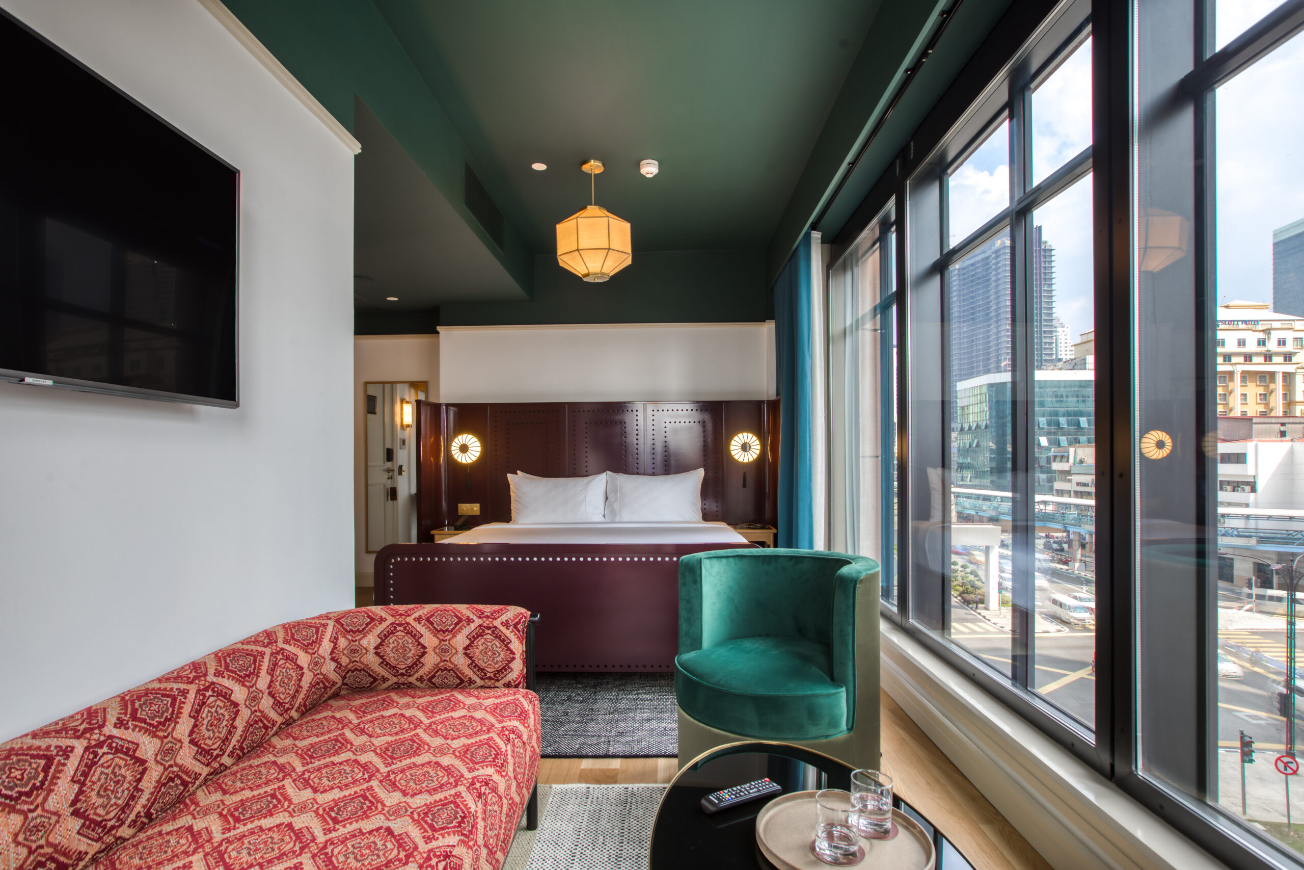 Tawkey Suite  (inclusive Breakfast)