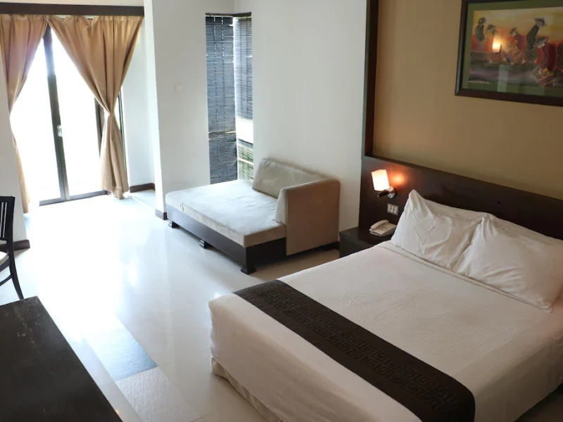 Premier Deluxe (Room Only)