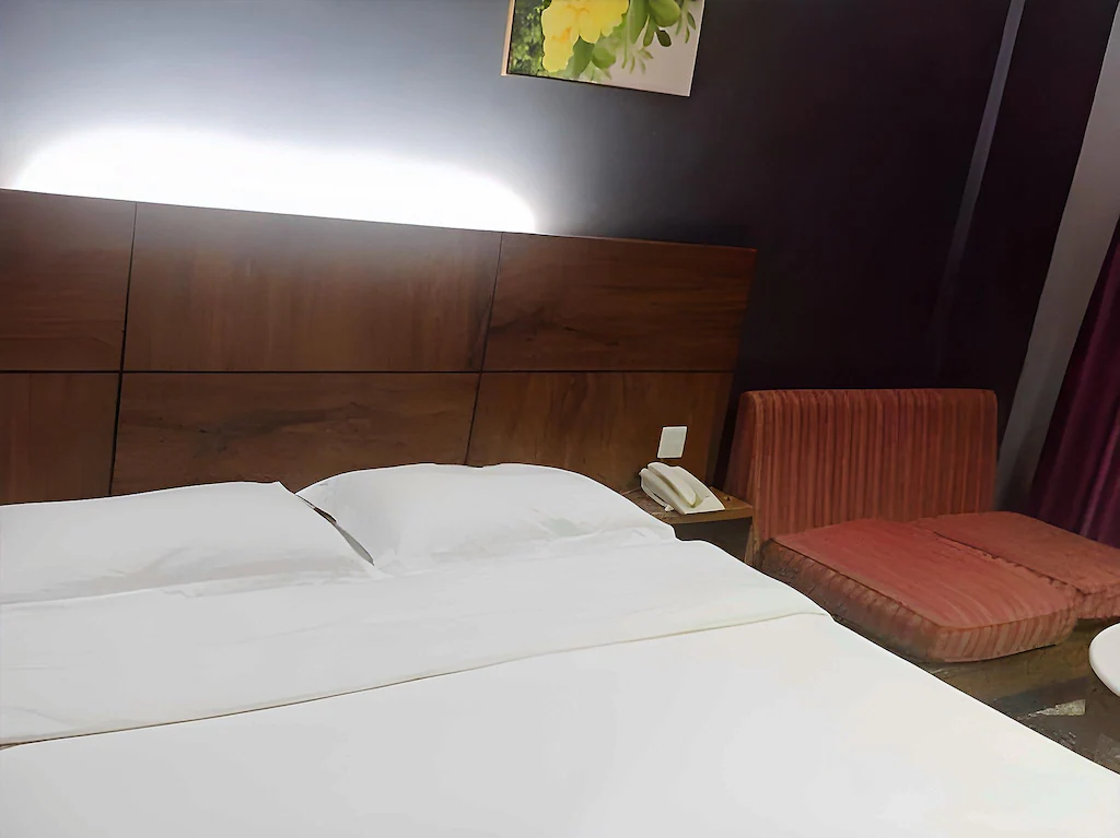 Superior Room (Room Only)