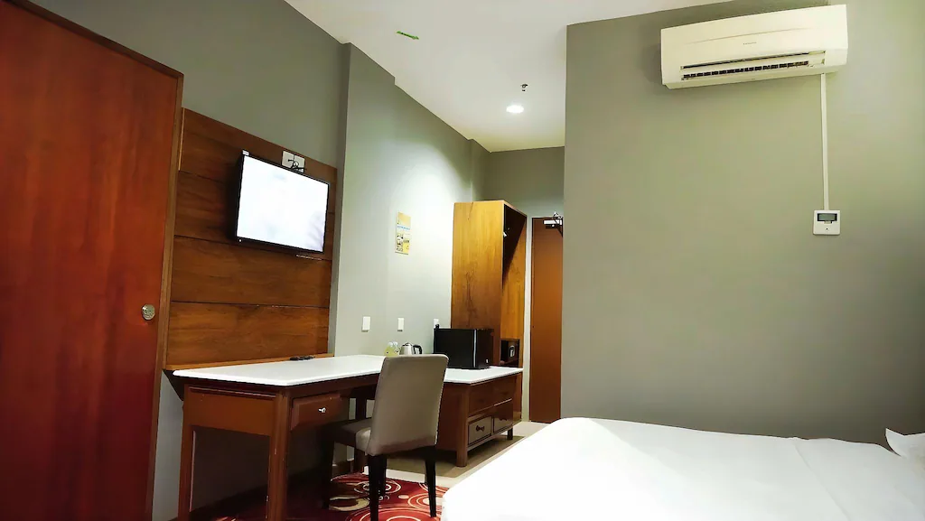Family Room (Room Only)