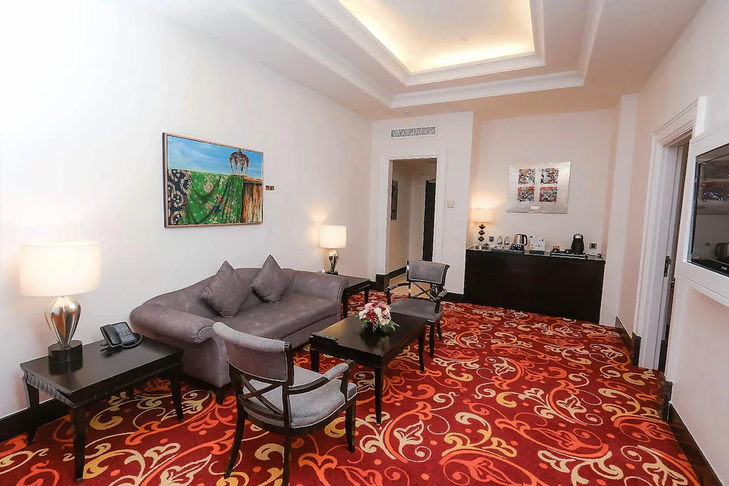 Perdana Suite (With Breakfast)