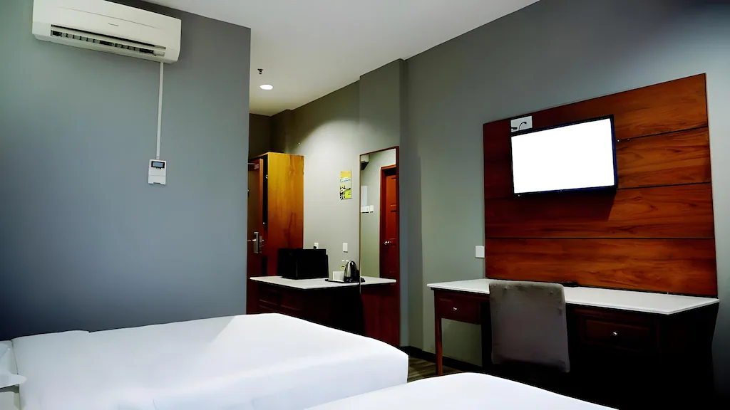 Superior Room (Room Only)