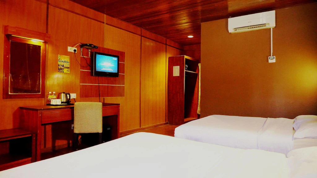 Wooden Chalet (Room Only)