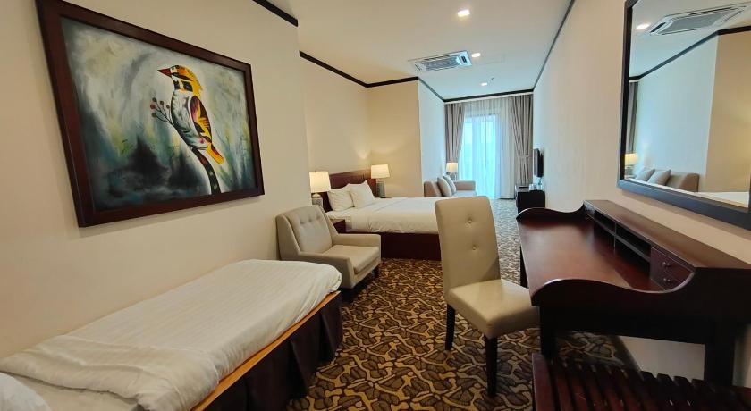 Premier Room (With Breakfast)