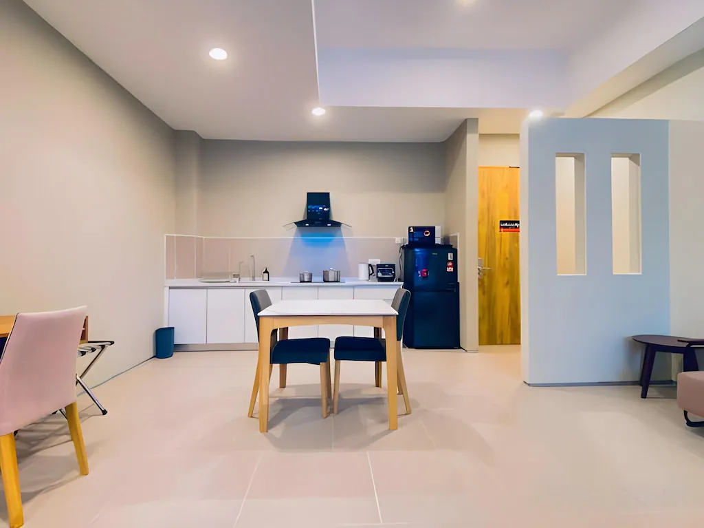 Studio Residence (Room with Breakfast)