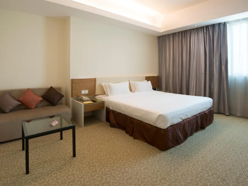 Deluxe Room (Single/Twin)