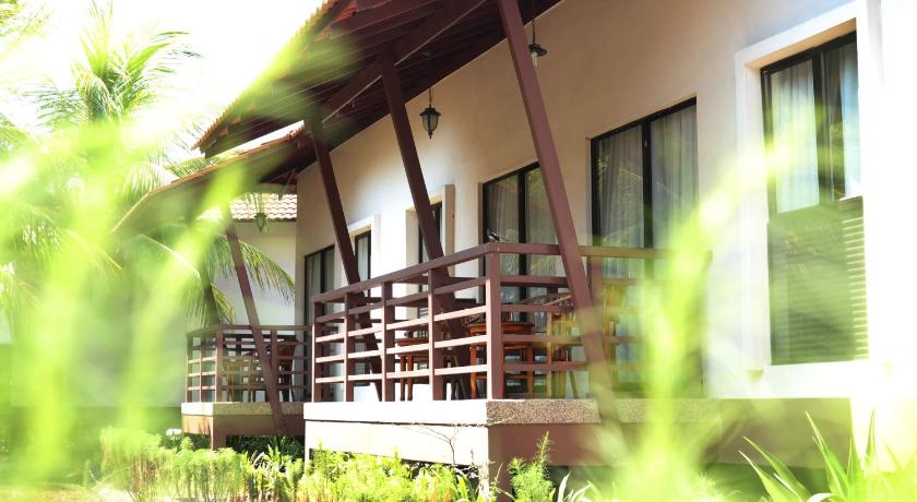 Chalet Garden Family