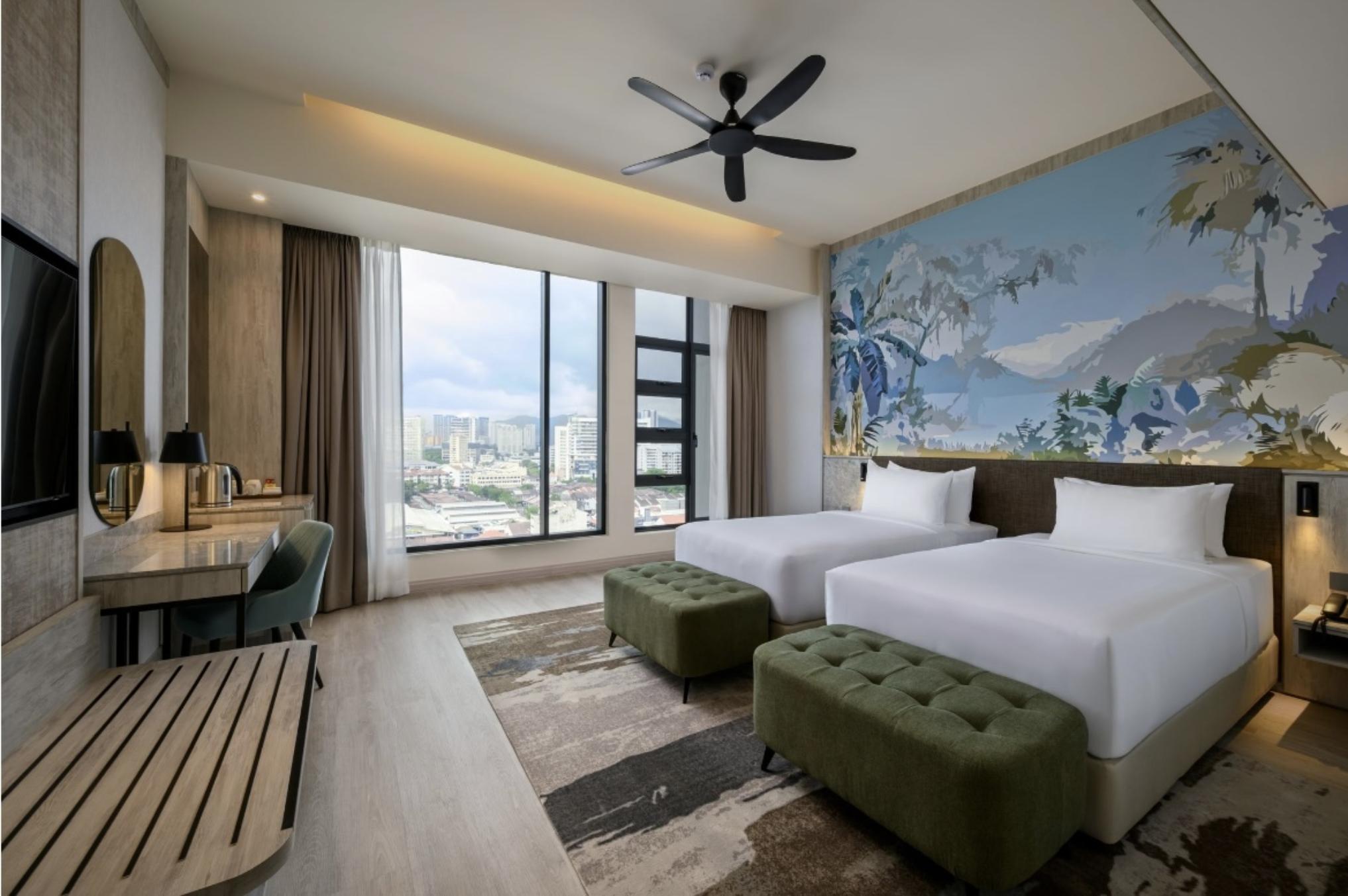 Cecil Deluxe Room