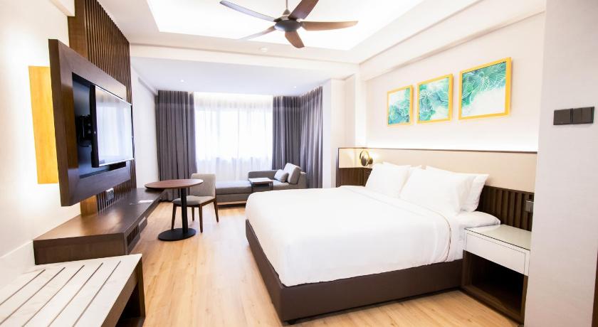 3 Bedroom Seaview