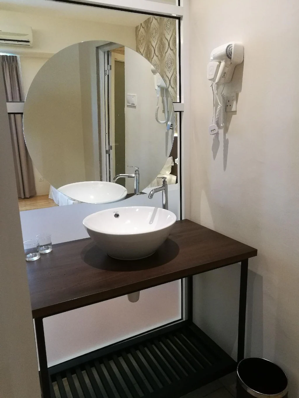 Deluxe Triple