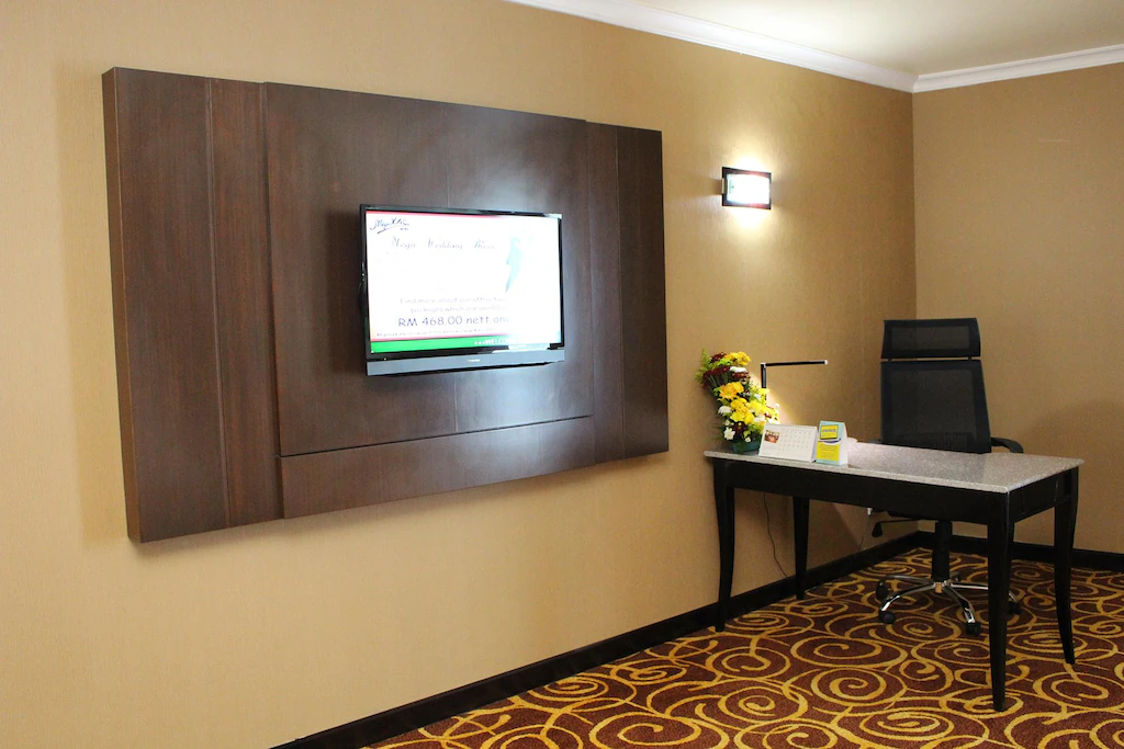 Executive Suite