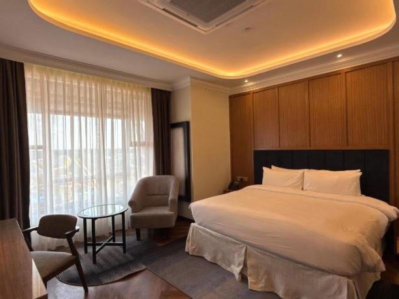 Executive Suite