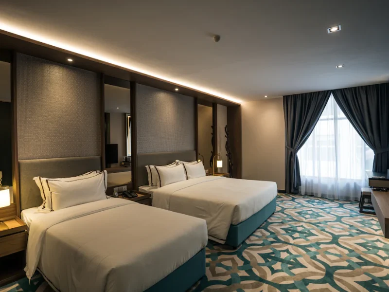 Executive 3 (1 King+1 Single)  Room Only