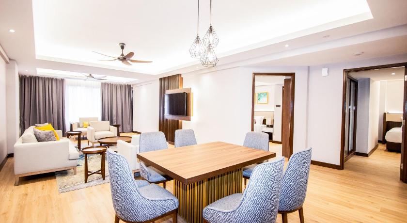 3 Bedroom Seaview