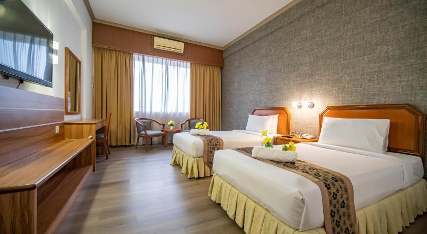 Deluxe Room (Higher Floors)