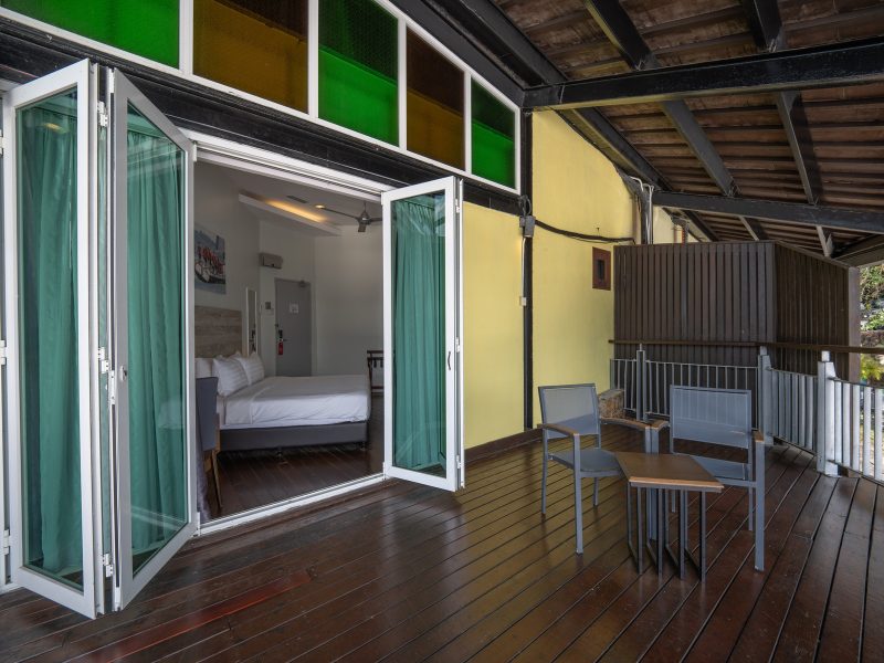 Executive Deluxe Seaview