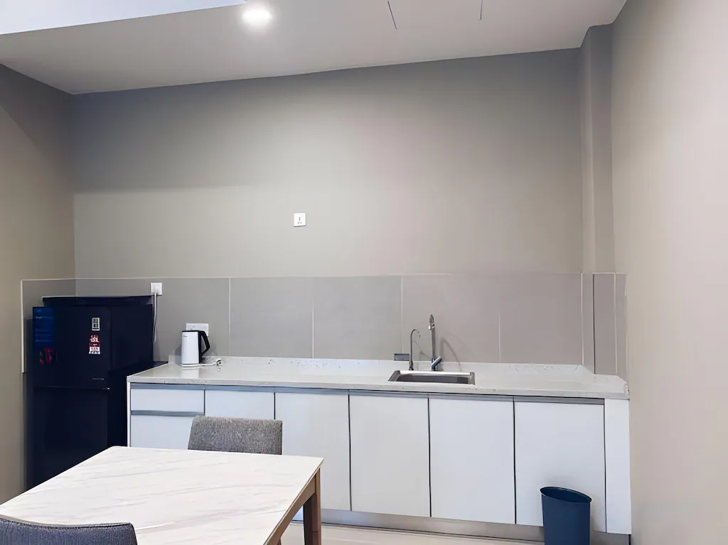 Studio Suites (Room with Breakfast)