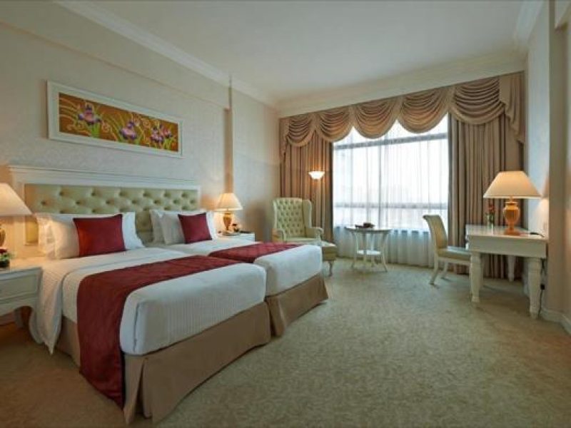 Premier Room
