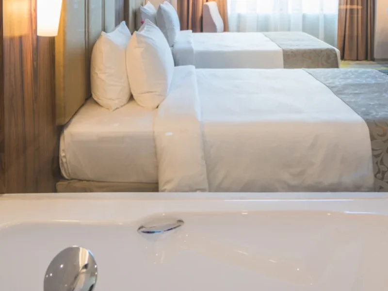 Signature Twin/King (Low Occupancy)