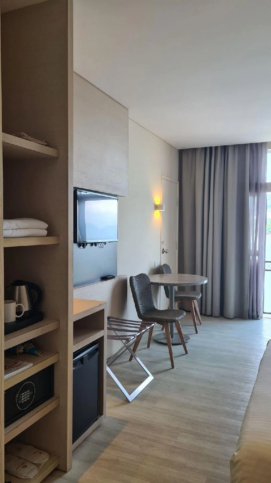 Premier Seaview