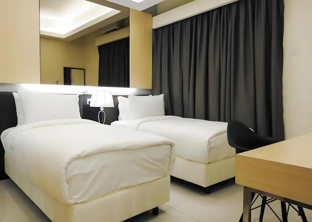 2 Bedroom Suite