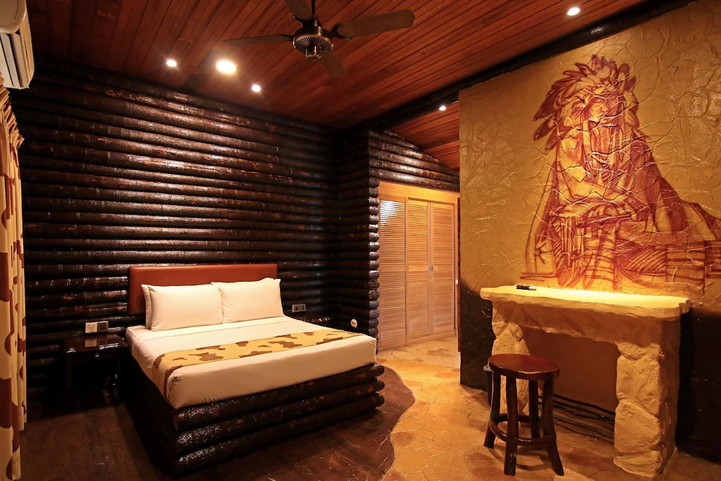 Log Cabin Suite