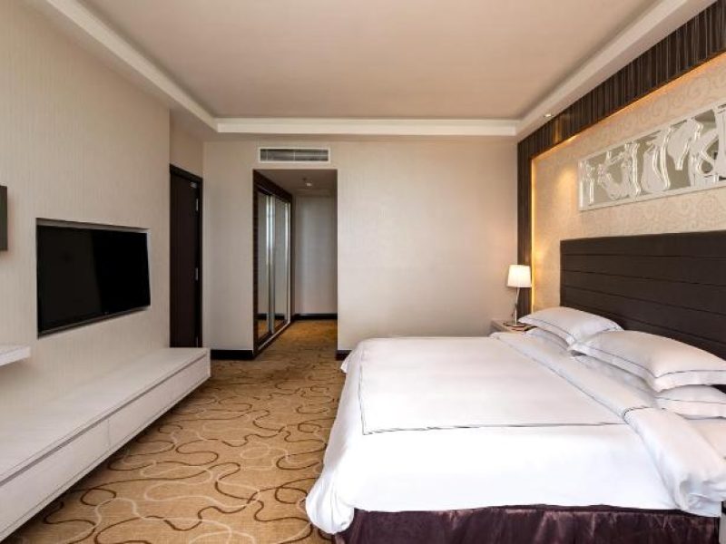 Junior Suite (With Breakfast)